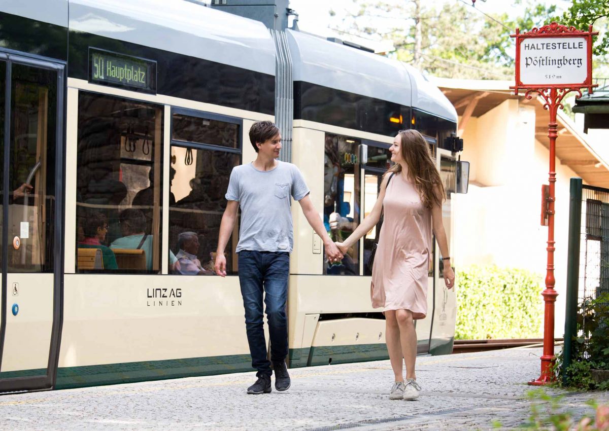 Bild: information/sommershooting17-linz-tourismus-tom-mesic.jpg