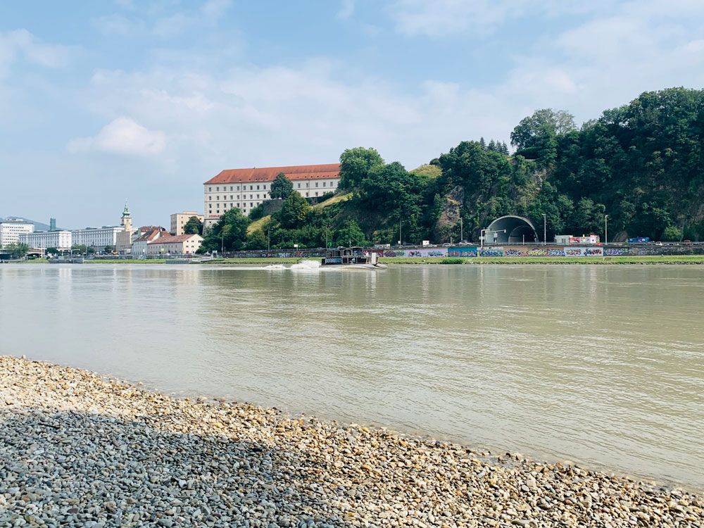 Bild: quiz/donaubus-c-visitlinz-fl.jpg