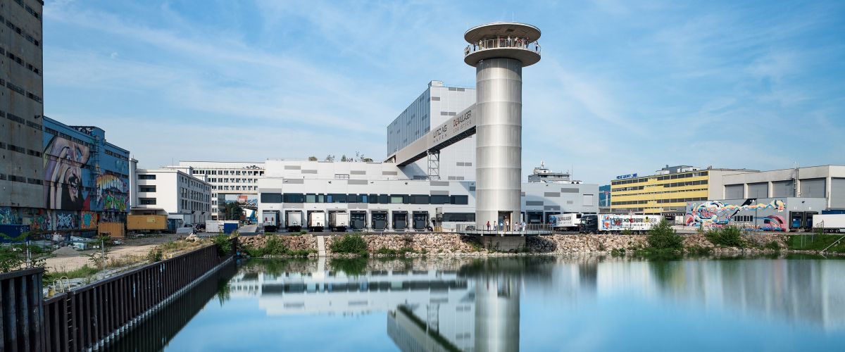Bild: information/aussichtsturm-c-linzag.jpg